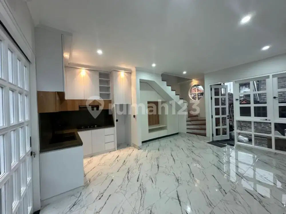 Elegant American Classic House 2 Bedroom For Rent In Gunung Salak