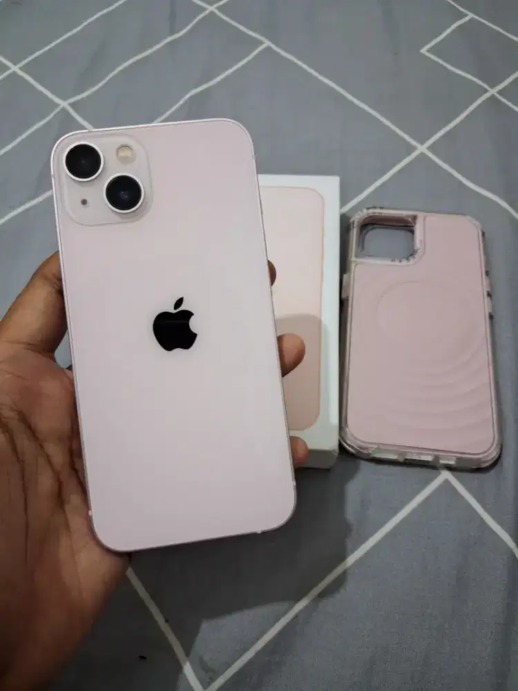 iPhone 13 128 Pink
