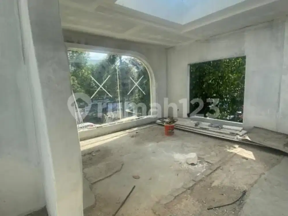 Sewa Rumah Studio Indah Lokasi Strategis Ada Swimming Pool di Kemang, Jakarta Selatan