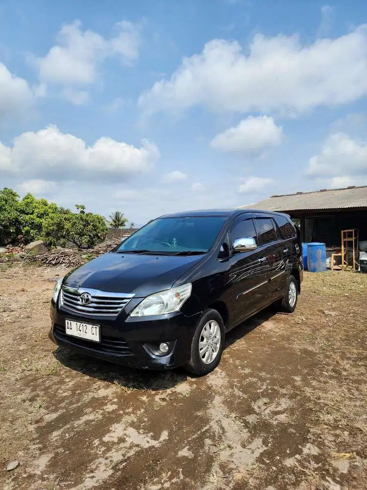 Toyota Kijang Innova 2012 Diesel