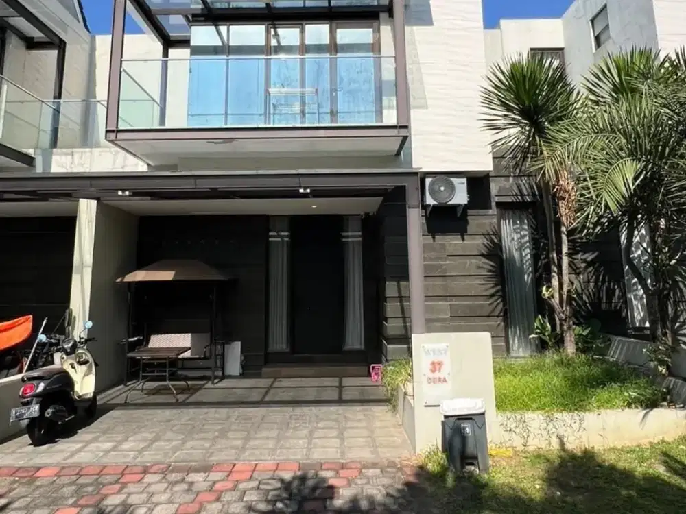 Rumah Permata Jingga Soekarno Hatta Malang