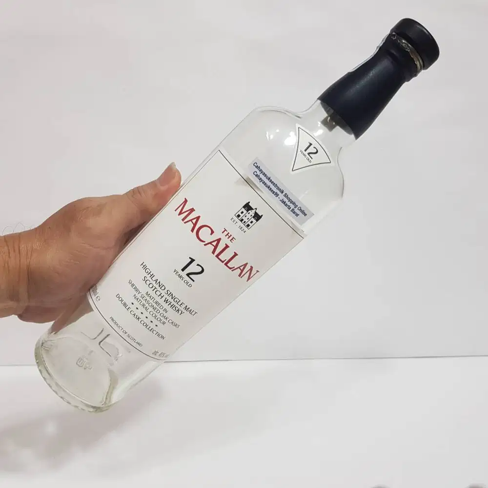 Botol Kosong Makalan 12 Koleksi Bekas Minuman Import Pajangan Kamar
