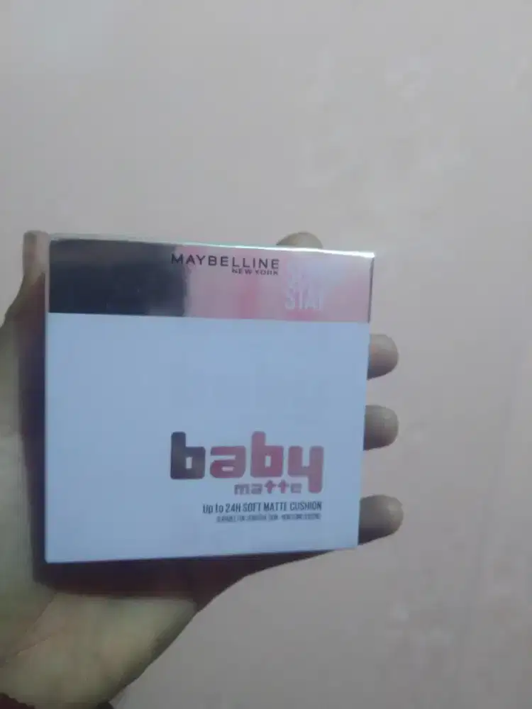 Maybelline makeup & superstay mate