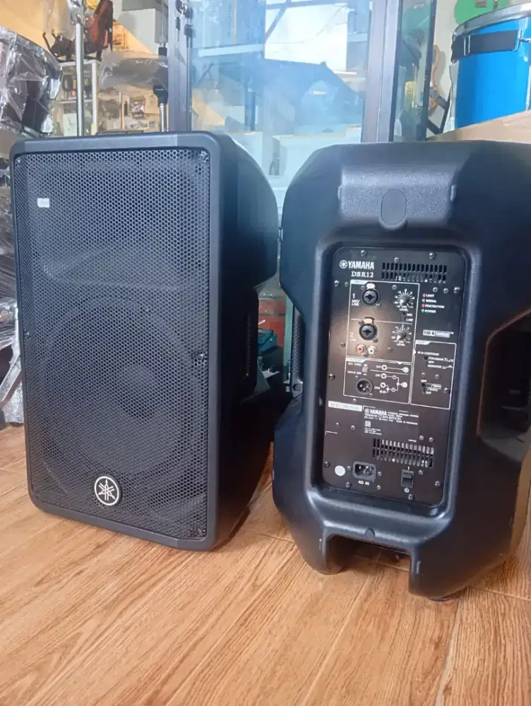 SPEAKER AKTIF YAMAHA DBR12