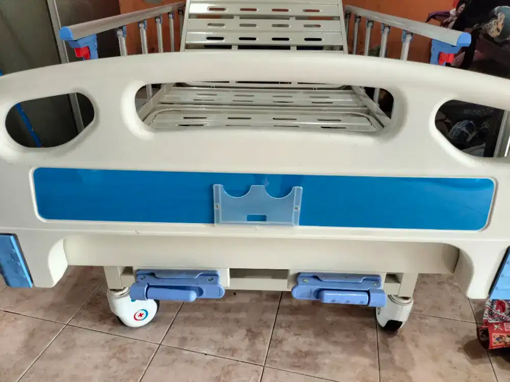 Bed/Ranjang Pasien