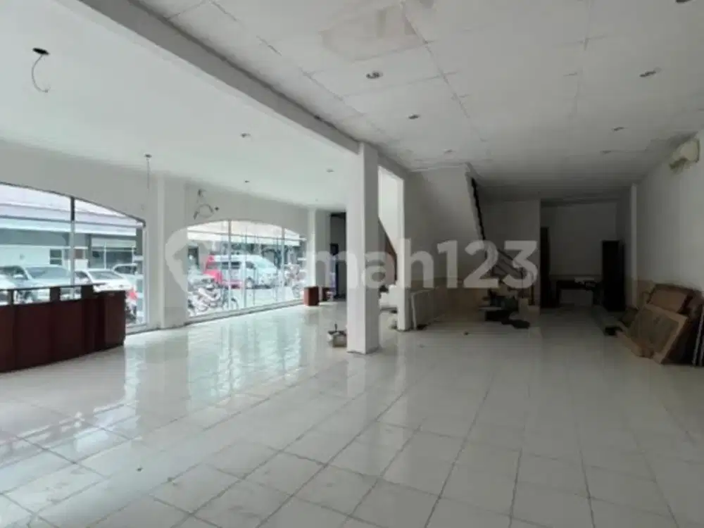Ruko Gandeng 2 Siap Huni Letak Strategis di Komplek Ruko Itc Fatmawati, Jakarta Selatan