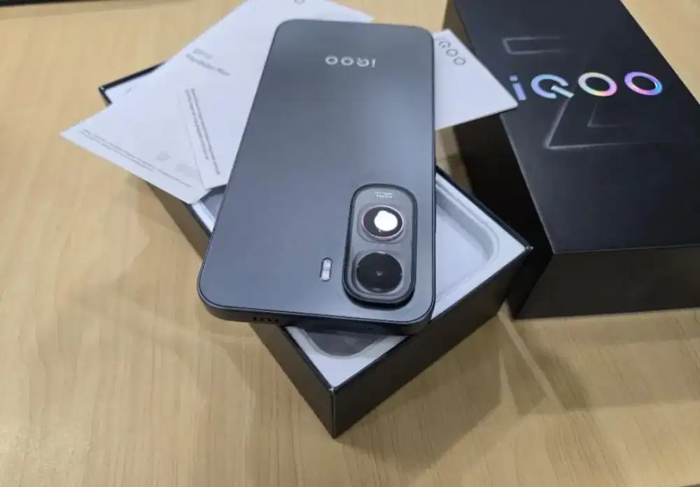 IQOO Z11 5G 128 GB