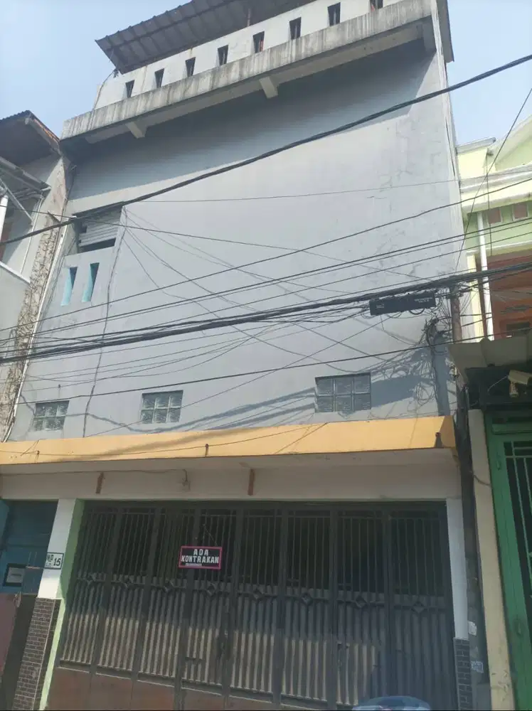 Dijual Rumah Kost Produktif 17 +1 Kamar semua kamar mandi semua