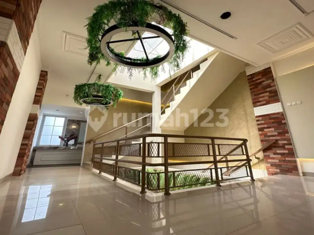 Dijual Ruko Cantik Ex Cafe Lokasi Sangat Strategis