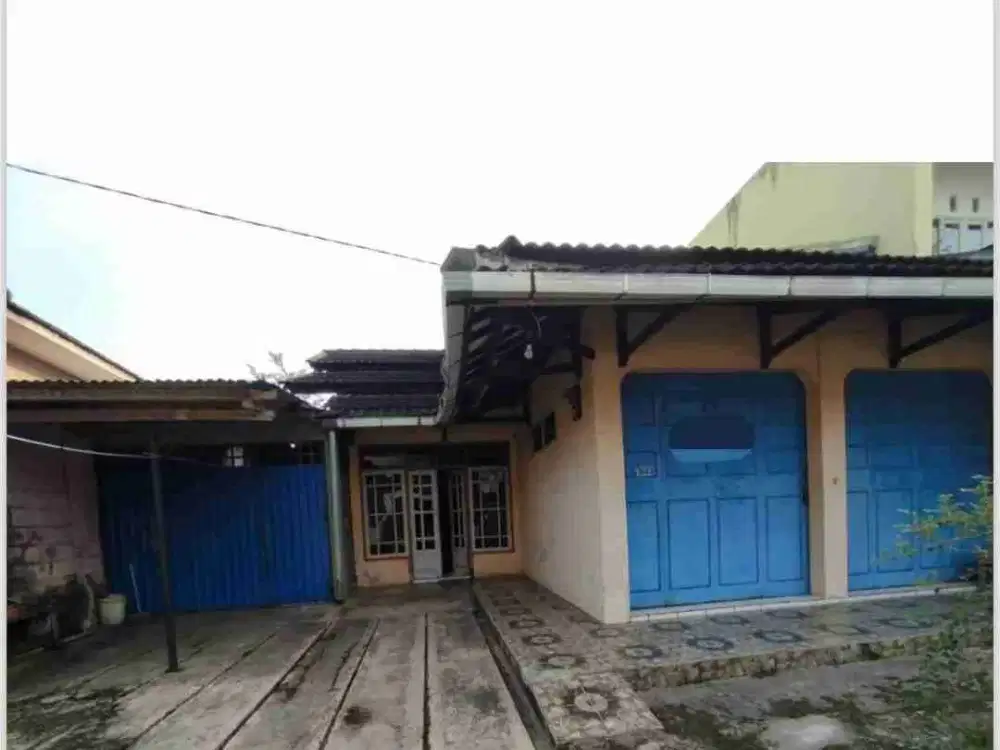 DIJUAL CEPAT – Rumah + Ruang Usaha SHM LT 190 m² Dekat Transmart Tasikmalaya