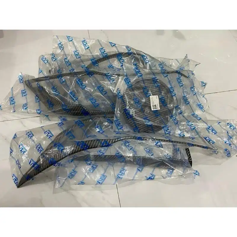 Paket Garnish Lampu Depan Belakang Honda WRV Blacktivo Carbon JSL