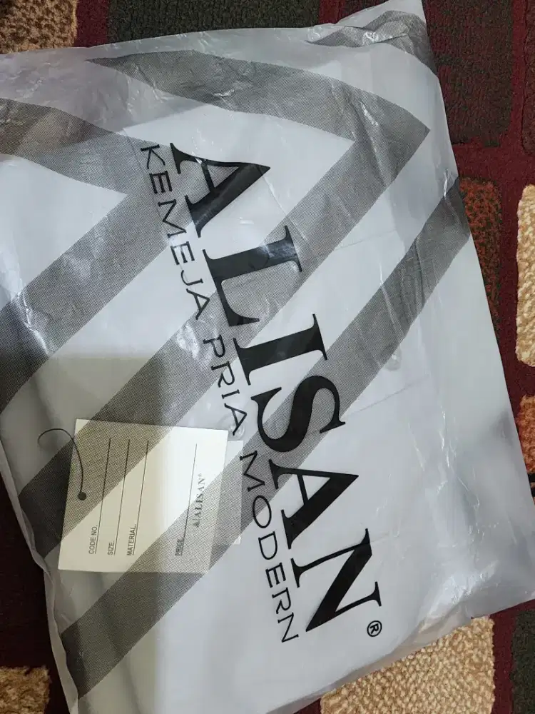 Kemeja Alisan Abu Muda