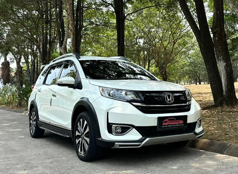 Honda Brv Prestige matic 2020 km rendab 30rb antik mulus sekali