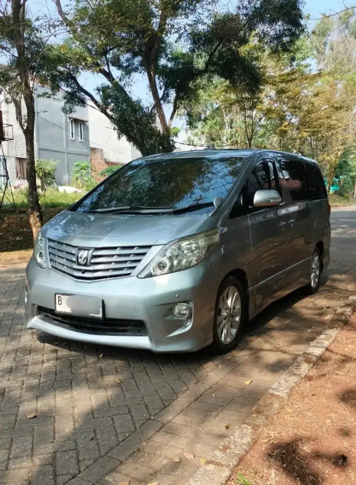 Alphard mulus terawat siap pakai