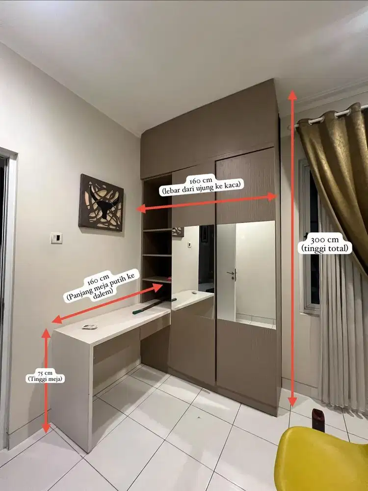 One set lemari dan meja kamar