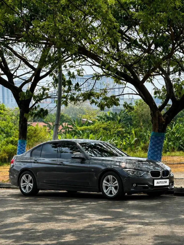 BMW 320i F30 Sport Grey 2015 Tdp Murmer Ori Menarik Bu Antik Baru Ok