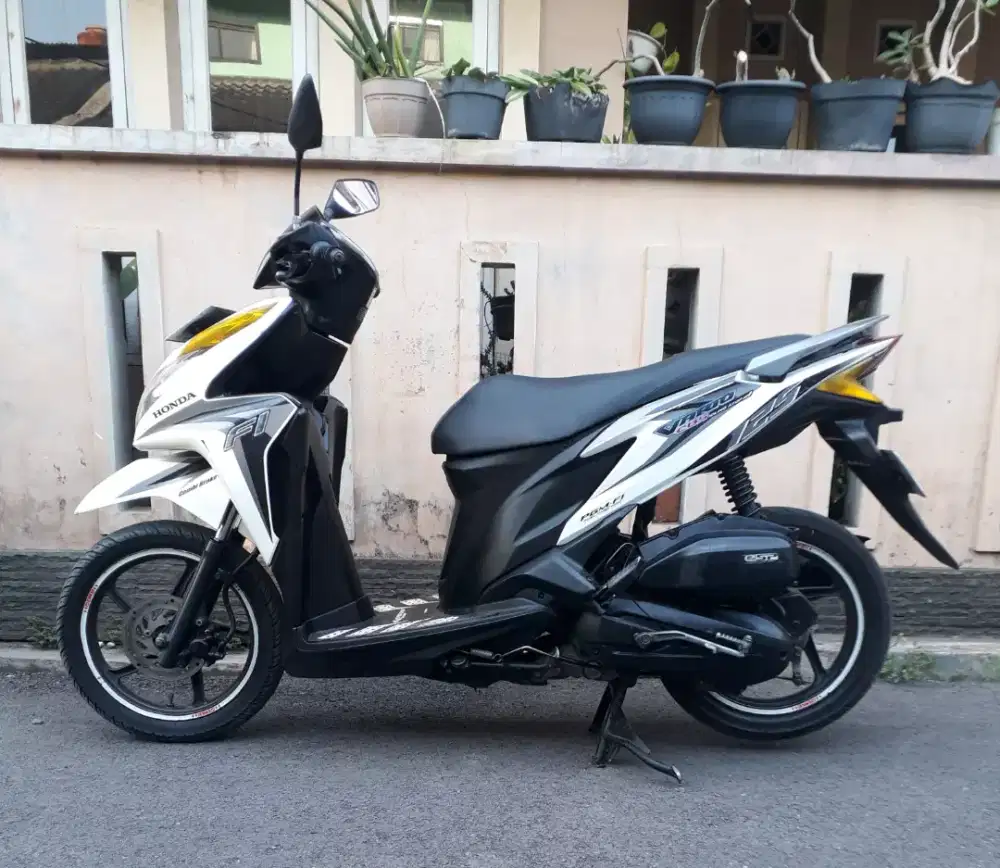 Honda vario kzr cbs iss 2013 akhir ok