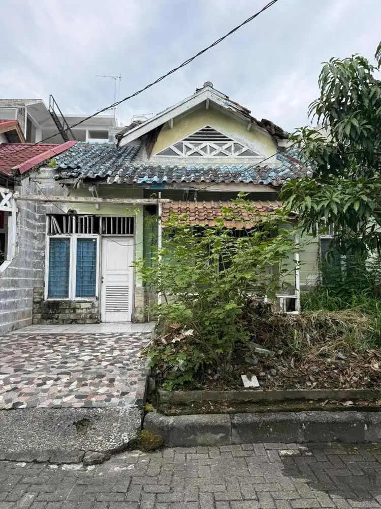 Rumah di Komplek Griya Kenanga Asri Jl Setiabudi