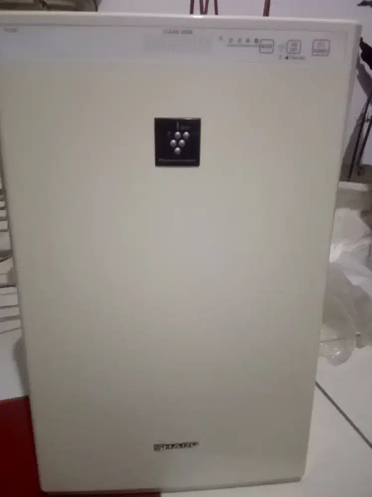 SHARP AIR PURIFIER FU-Z31Y-W