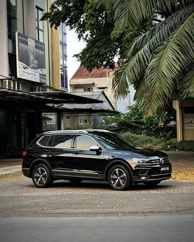 Volkswagen Tiguan All Space Hitam 2022 TdpMurmer Ori Menarik Bu Record