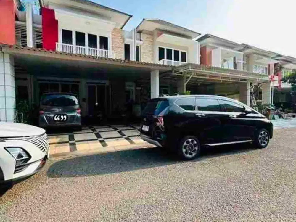 Rumah Sudah Renov  Dengan 4 KT di Cluster Lama Summarecon Bekasi