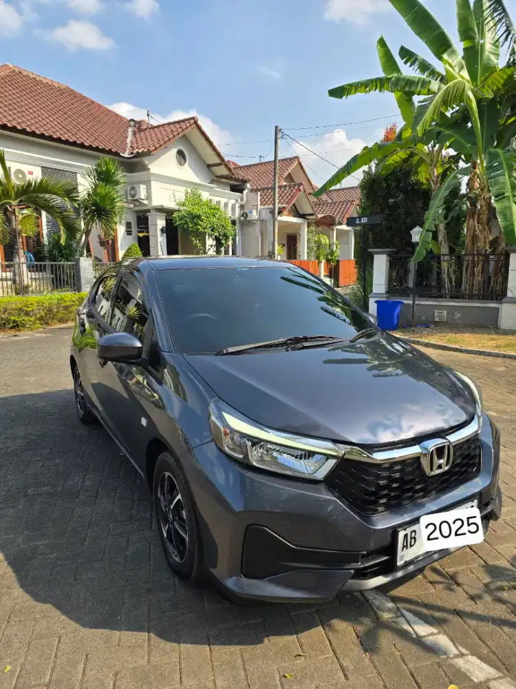 Brio E CVT 2025 AB km 14rb