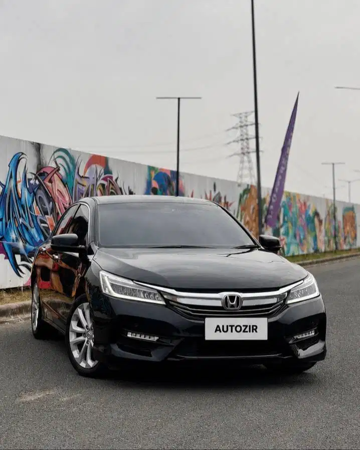 Honda Accord VTIL Hitam 2016 Tdp Murmer Ori Menarik Bu Antik Baru Ok