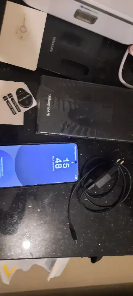 Samsung s24 fe 8/512
