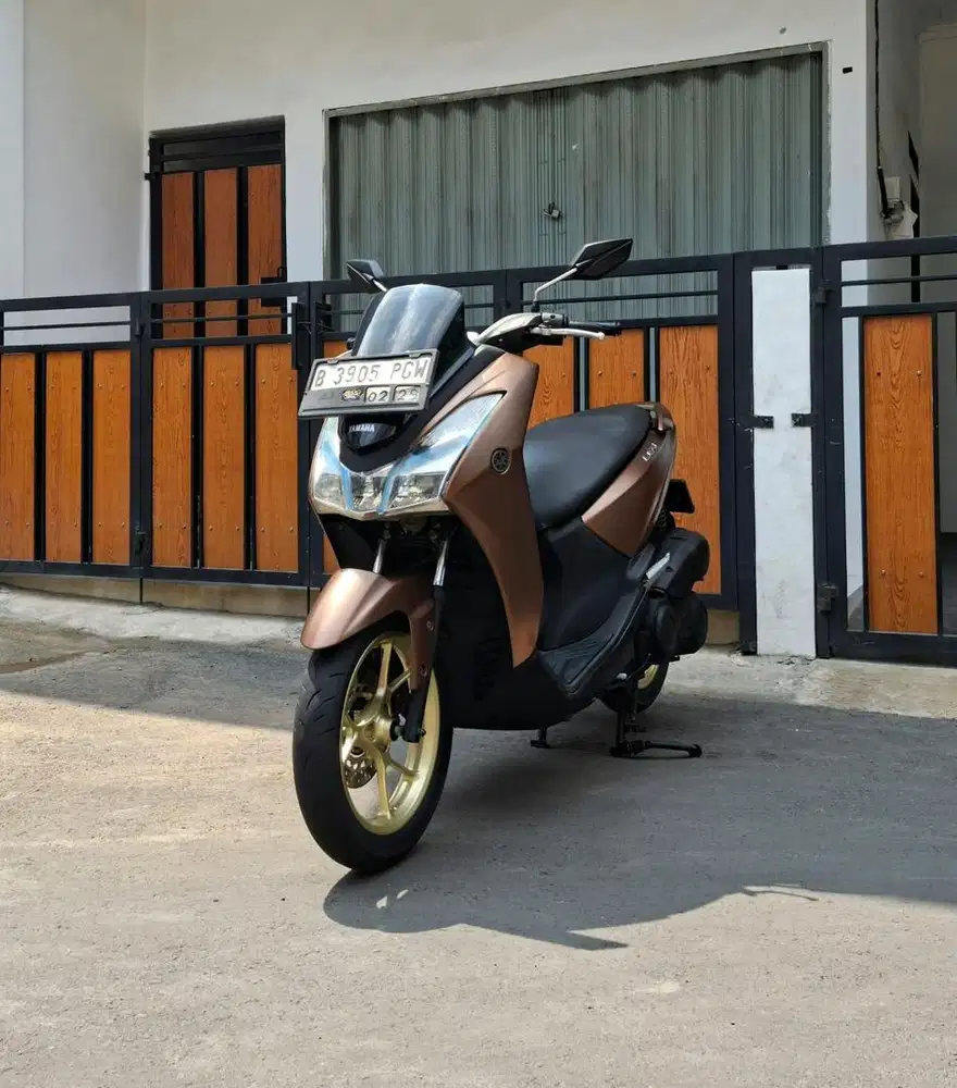Yamaha Lexi S Keyless 125 VVA MULUSSS Surat Lengkap