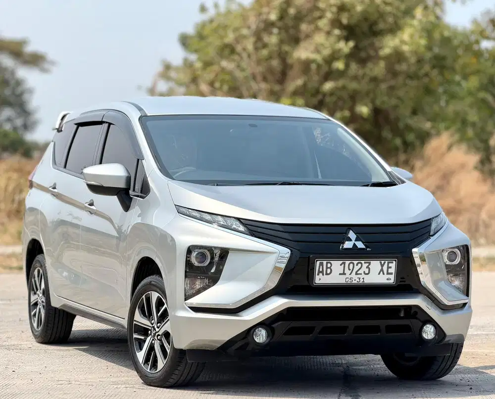 DP 20 jt! Mitsubishi Xpander Exceed Matic 2018 Antik Spt Baru!!