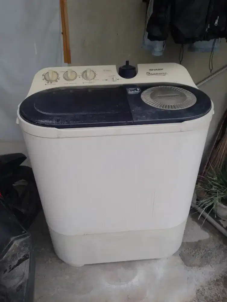 Mesin Cuci Sharp 2 Tabung Dholpinwave 9 kg