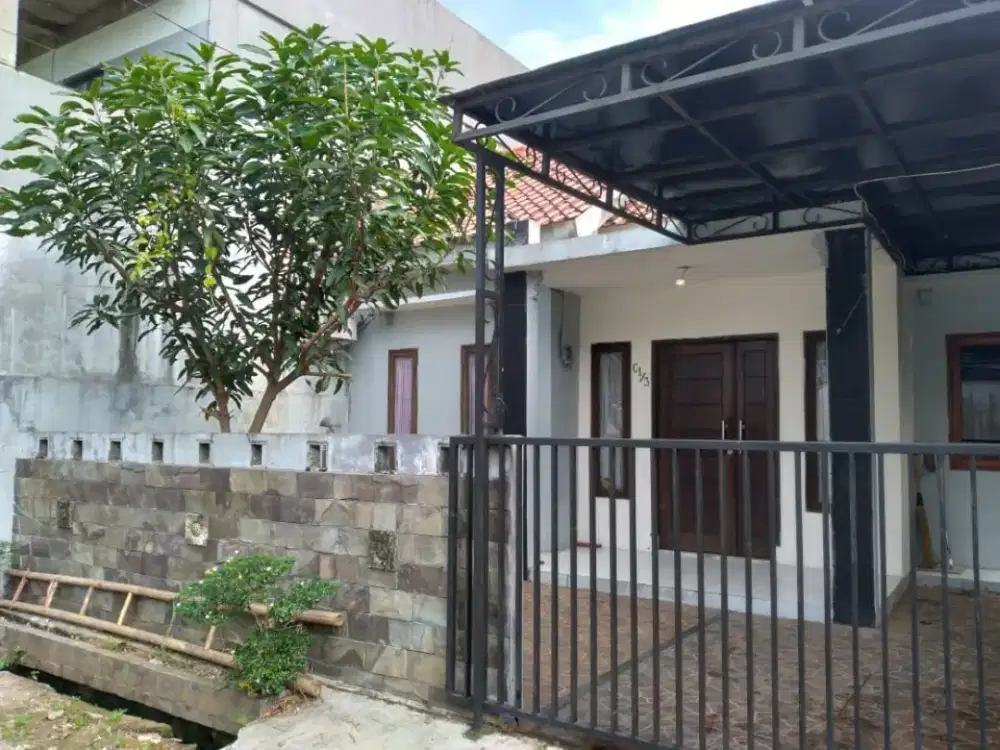 Rumah Di Kontrakan Tahunan