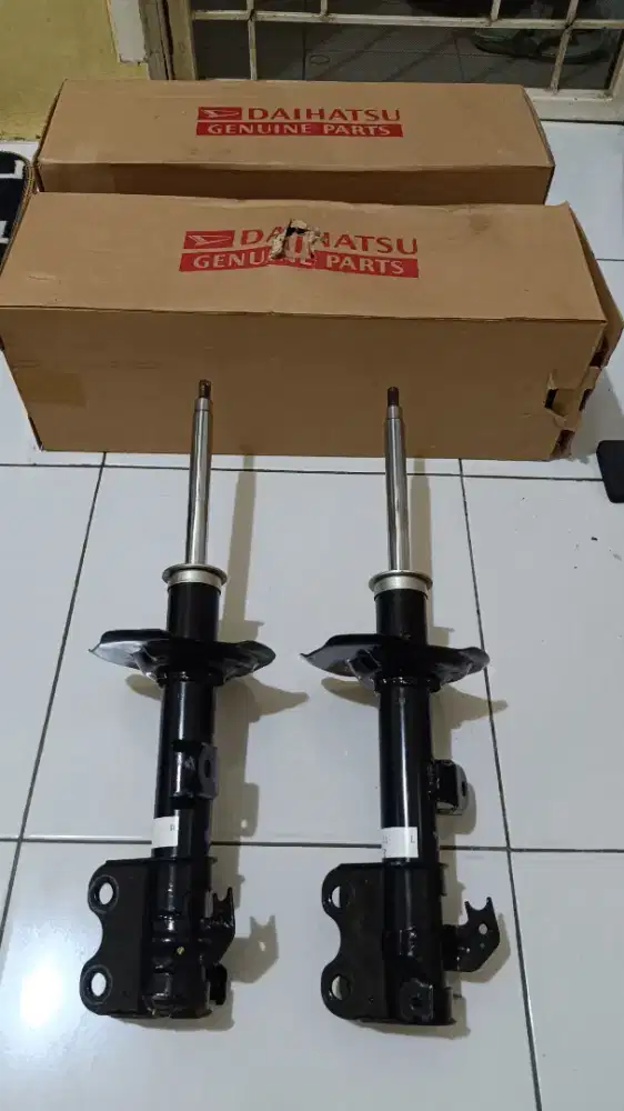 Shockbreaker mobil avanza