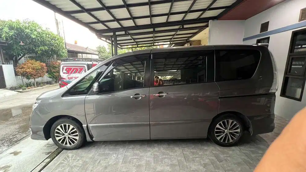 Nissan Serena 2017 Bensin