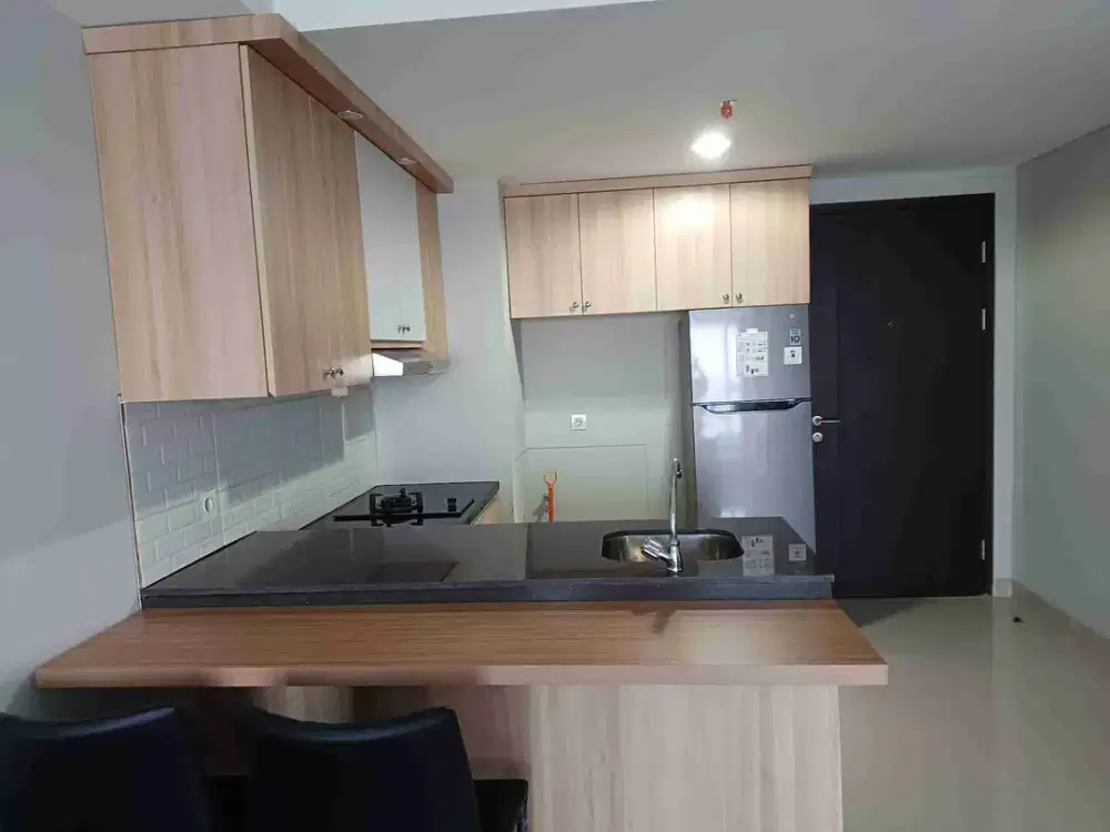 For Rent monthly or Sale ,  1 BR  48 m2, fully furnished Orange County, Cikarang, Jawa Barat