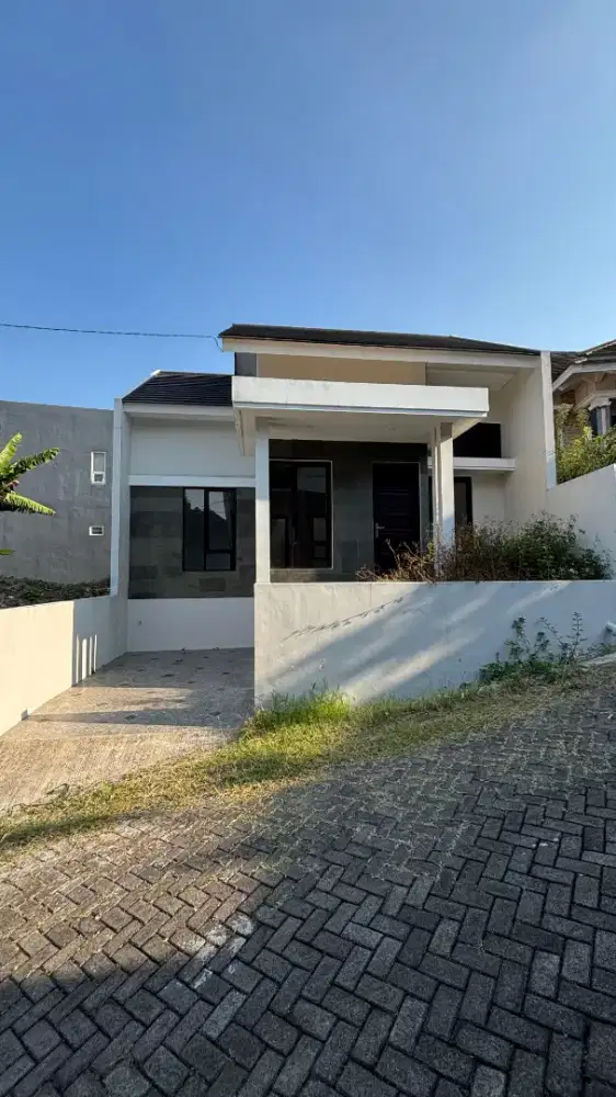Rumah siap huni Banyumanik, dalam perumahan