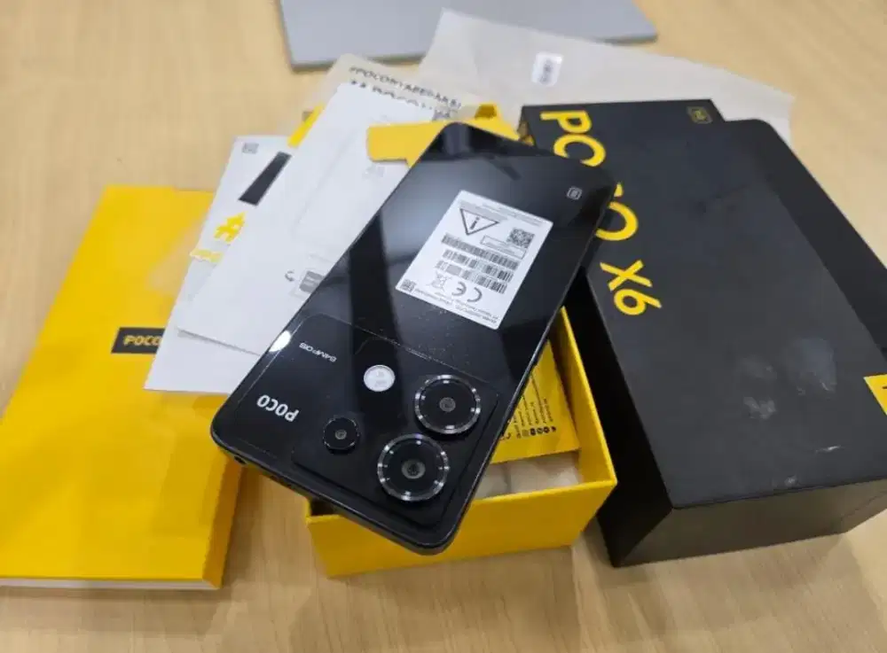 POCO X6 12/256 GB
