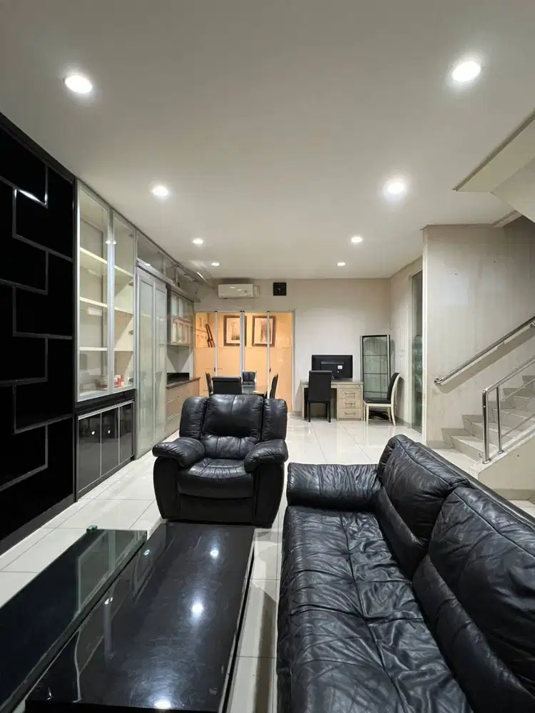 Dijual Rumah PIK Garden House