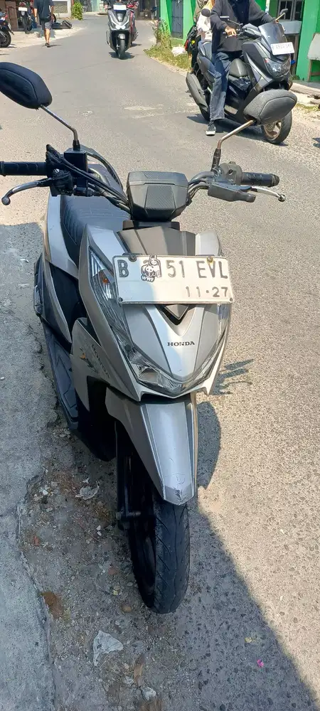 Dijual Beat Street Tahun 2022 Silver j