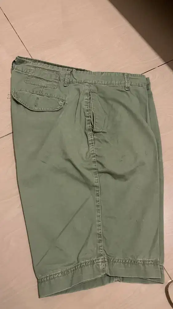 Celana Pendek Active Camel warna Hijau Muda