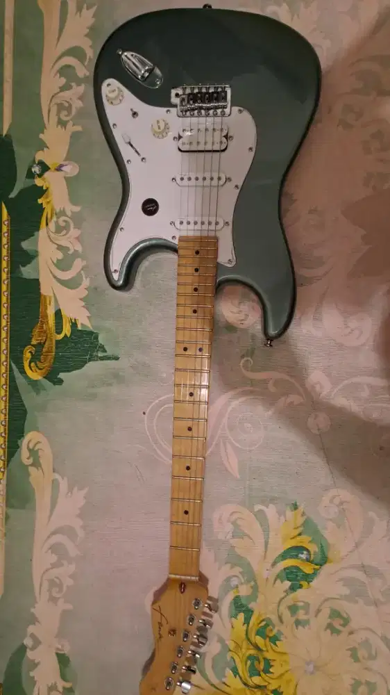 Guitar Fena ST STD HSS sonic grey