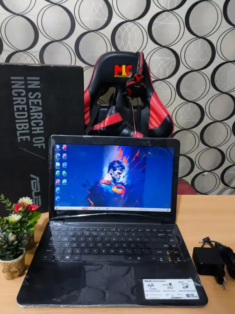 ASUS VIVOBOOK E14 E402Y SLIM2 Dark Edition sangat exclusive [SSD]
