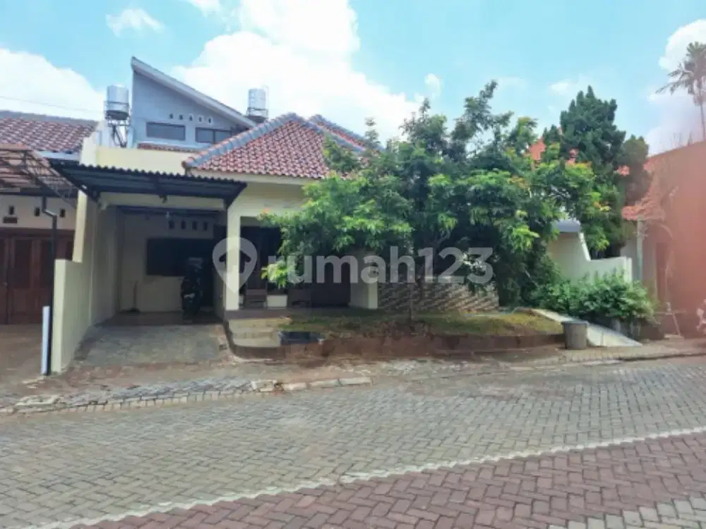 Rumah Siap Huni Bagus di Banyumanik A5627