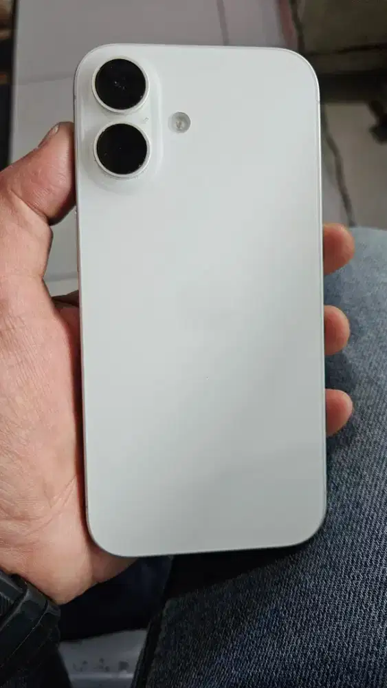 Iphone 16 128GB Resmi iBox Putih