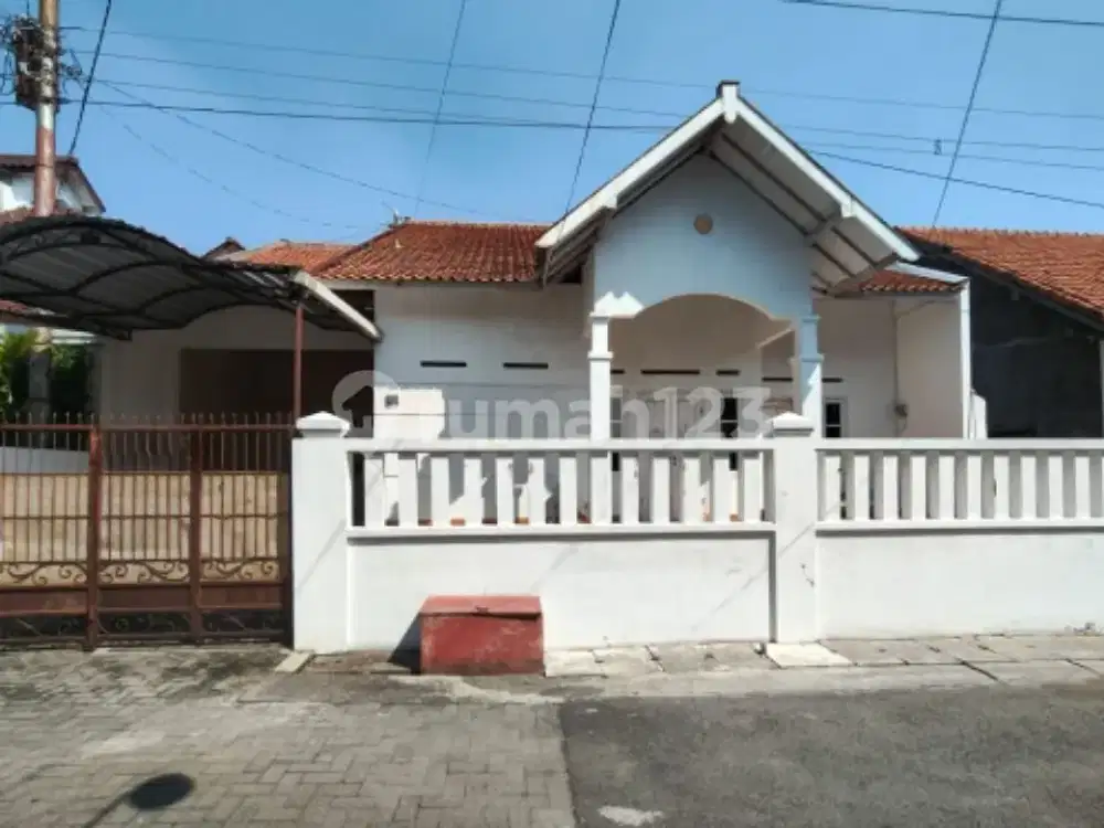 Rumah Bagus Siap Huni di Semarang Selatan A5710