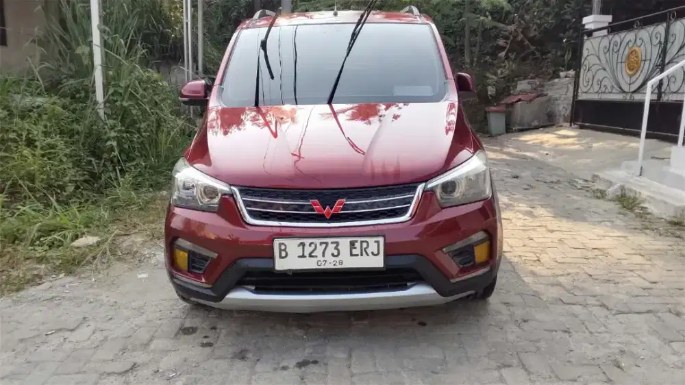 Wuling Confero S 1.5L DB captain seat