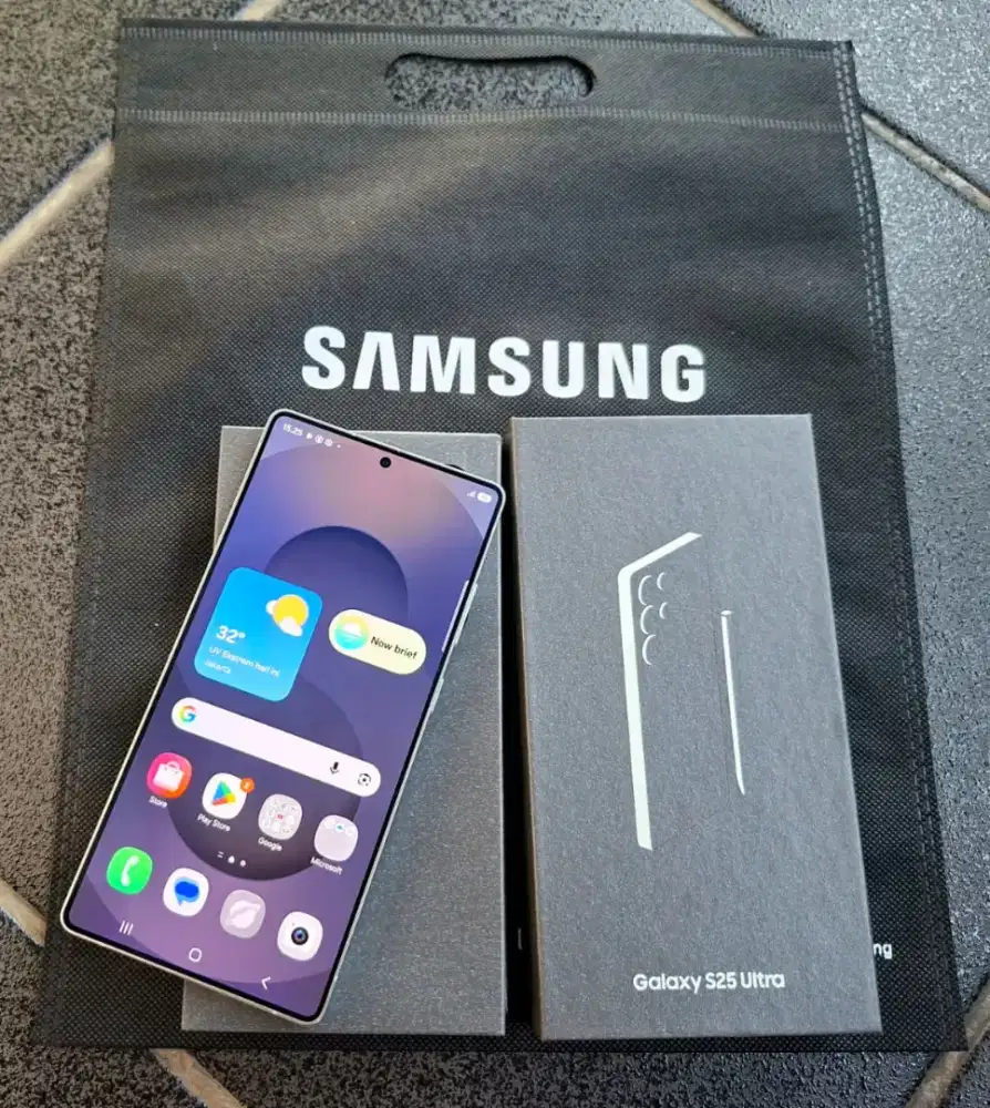 Samsung S25 ultra 12/512 GB Fullset Nominus