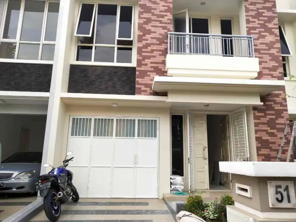 Dijual Rumah Rapih Cluster Faraday Gading Serpong