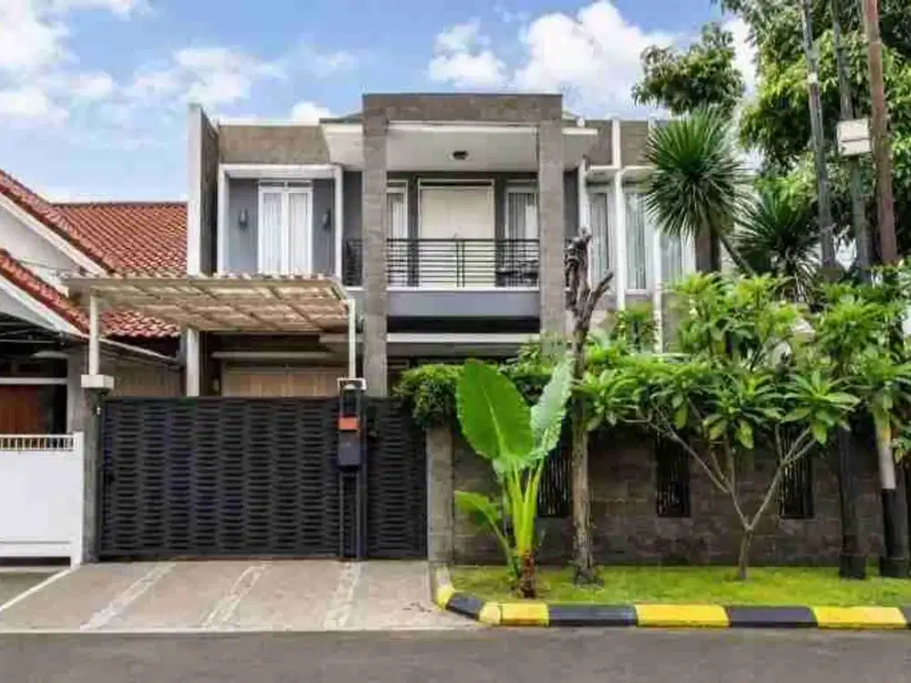 Rumah Mewah 2 lantai Dalam Cluster batununggal