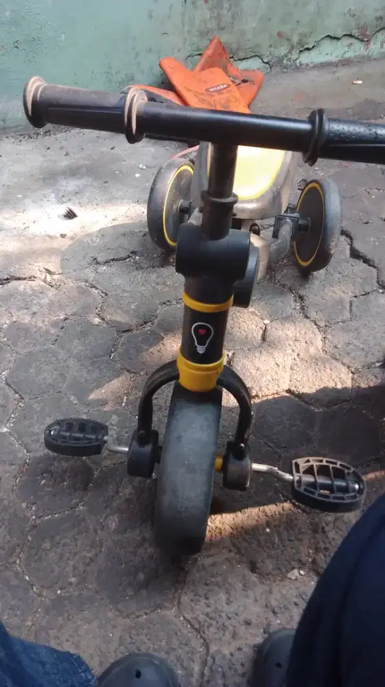 Dijual sepeda roda 3